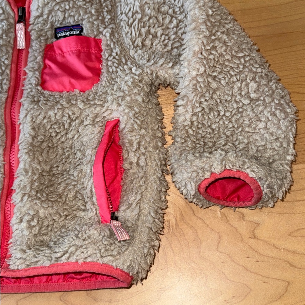 Patagonia Toddler Girls Retro-X Fleece Jacket in Pink 3T | Kids Sherpa Fleece - Picture 6 of 10
